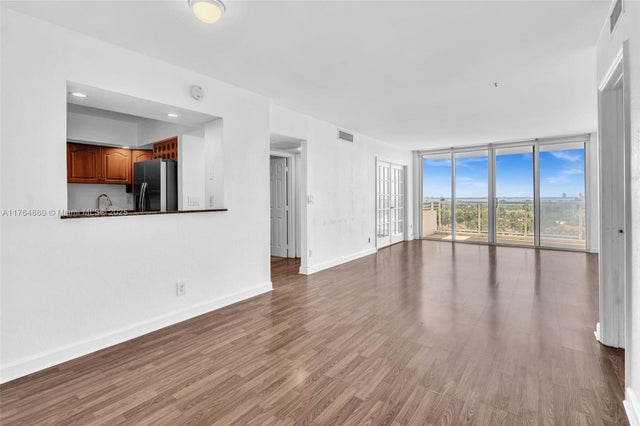 3 of 20 - 5600 Collins Ave 10j, Miami Beach, FL