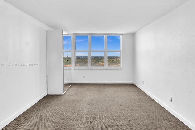 5 of 20 - 5600 Collins Ave 10j, Miami Beach, FL
