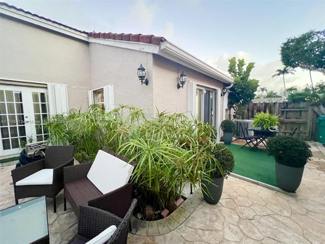 11769 Sw 92nd Ln, Miami