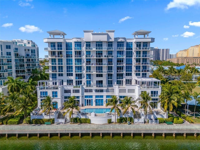 1 of 43 - 3030 Ne 188th St 409, Aventura, FL