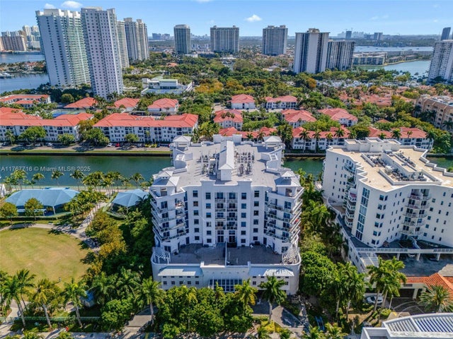 3 of 43 - 3030 Ne 188th St 409, Aventura, FL