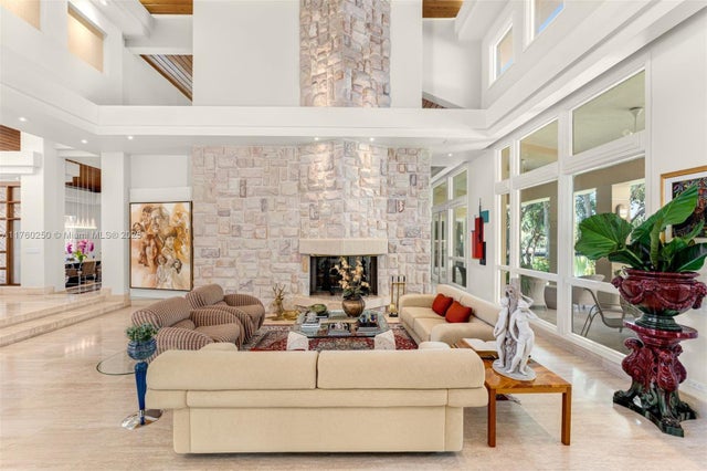 4 of 32 - 665 Leucadendra Dr, Coral Gables, FL