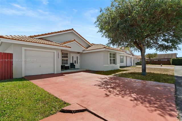 2 of 25 - 19045 Nw 86th Ave, Hialeah, FL