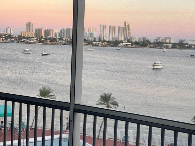 2 of 64 - 2910 Point East Dr M414, Aventura, FL