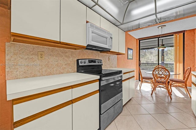 3 of 24 - 1470 Sheridan St 22c, Hollywood, FL