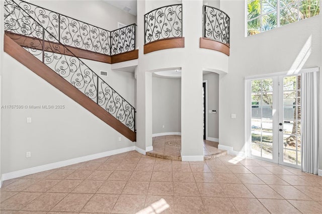 3 of 32 - 2080 Sw 152nd Pl, Miami, FL