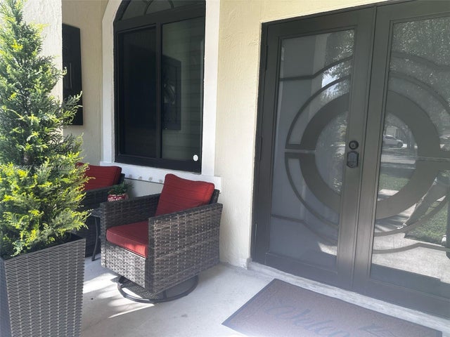 3 of 56 - 2908 Augusta Dr, Homestead, FL