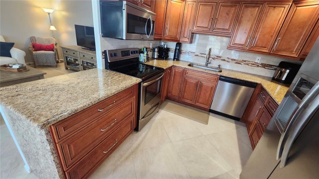2 of 41 - 4072 Ventnor P 4072, Deerfield Beach, FL