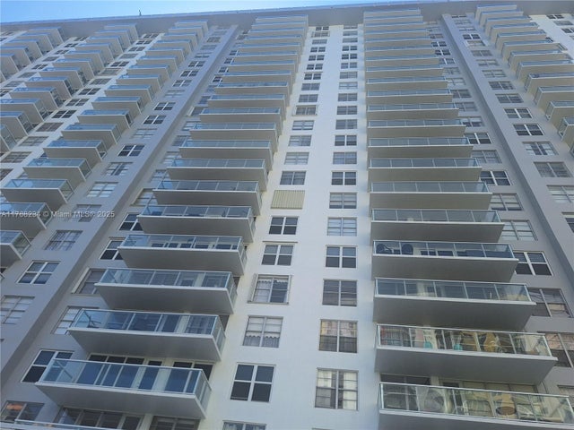 2 of 37 - 230 174th St 417, Sunny Isles Beach, FL