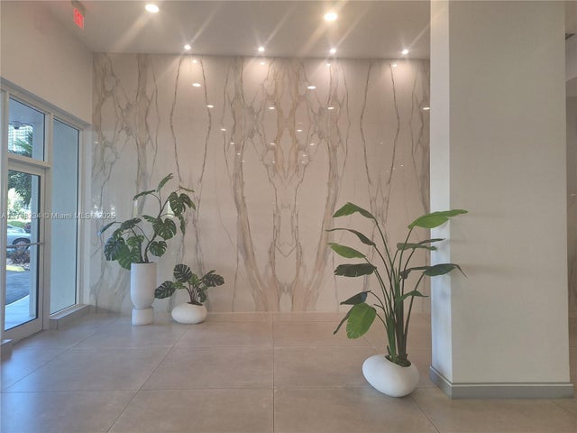 5 of 37 - 230 174th St 417, Sunny Isles Beach, FL