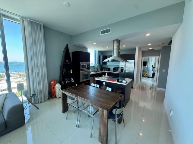 3 of 55 - 7930 East Dr 1008, North Bay Village, FL