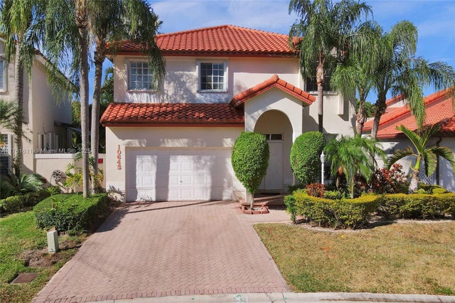 1 of 27 - 10643 Nw 54th St, Doral, FL