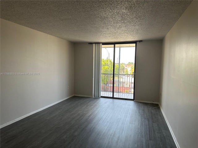 2 of 12 - 16851 Ne 23rd Ave A409, North Miami Beach, FL