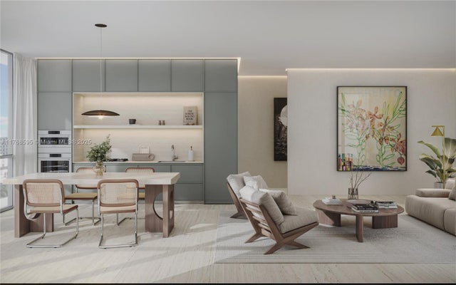 5 of 13 - 260 Collins Av 204, Miami Beach, FL