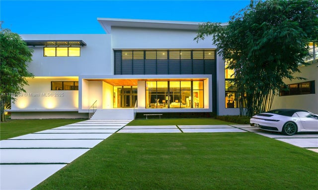 5 of 43 - 4780 Sw 86th Ter, Miami, FL