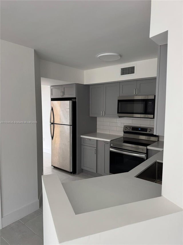 1 of 20 - 1280 S Alhambra Cir 2209, Coral Gables, FL