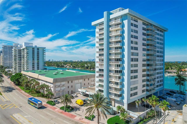 2 of 54 - 5838 Collins Ave 15d, Miami Beach, FL