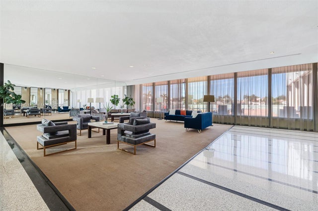 4 of 54 - 5838 Collins Ave 15d, Miami Beach, FL
