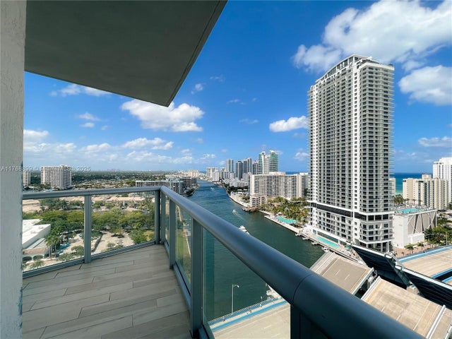 4 of 53 - 2600 E Hallandale Beach Blvd T2202, Hallandale Beach, FL