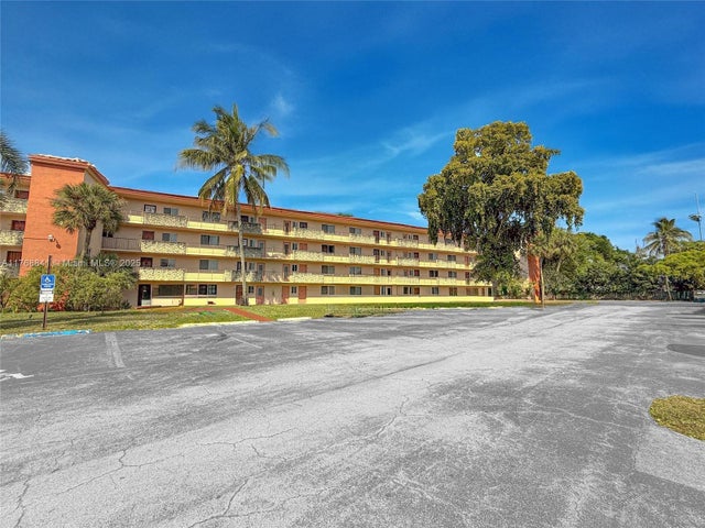 4 of 32 - 1103 Nw 58th Ter 224, Sunrise, FL