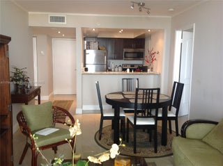 Photo of Listing #A11768906