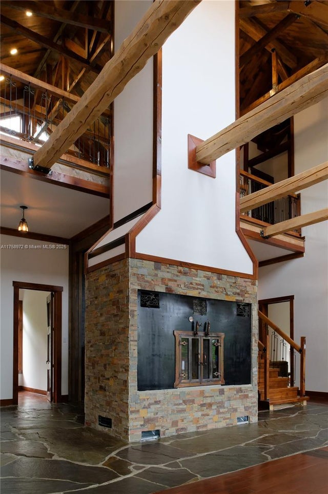 2 of 48 - 1150,10e Rang, , QC