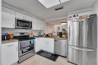 Photo of Listing #A11638070