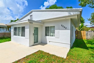 Photo of Listing #A11768969