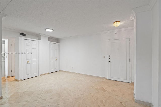 2 of 32 - 77 Crandon Blvd 2b, Key Biscayne, FL