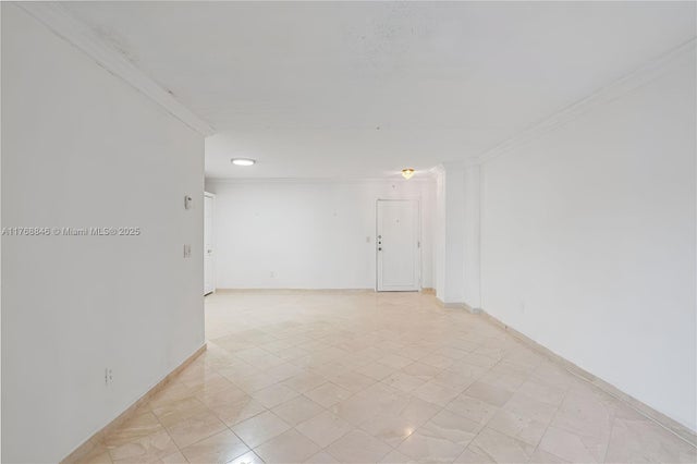 3 of 32 - 77 Crandon Blvd 2b, Key Biscayne, FL