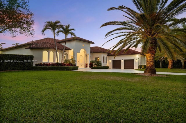 4 of 48 - 12600 Sw 93rd Ave, Miami, FL
