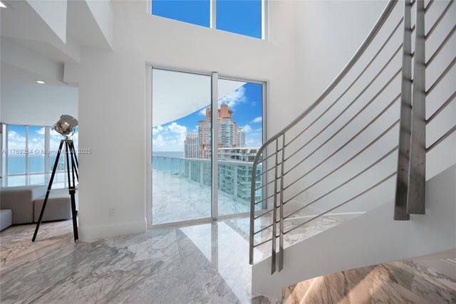 4 of 28 - 1000 S Pointe Dr Ph-2804, Miami Beach, FL