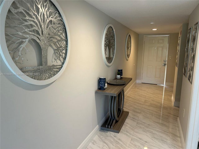 4 of 15 - 275 Palm Ave D205, Jupiter, FL