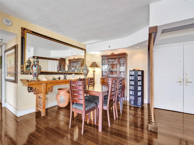 5 of 33 - 9 Island Ave 2109, Miami Beach, FL