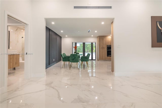 5 of 83 - 3850 Sw 130th Ave, Miami, FL