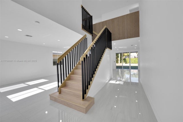 3 of 46 - 1170 Chenille Cir, Weston, FL