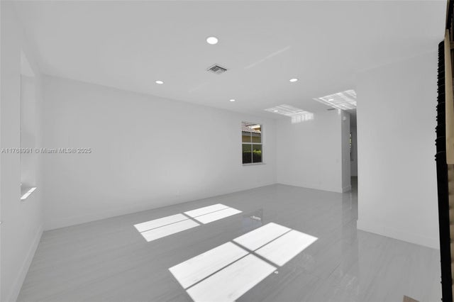 5 of 46 - 1170 Chenille Cir, Weston, FL