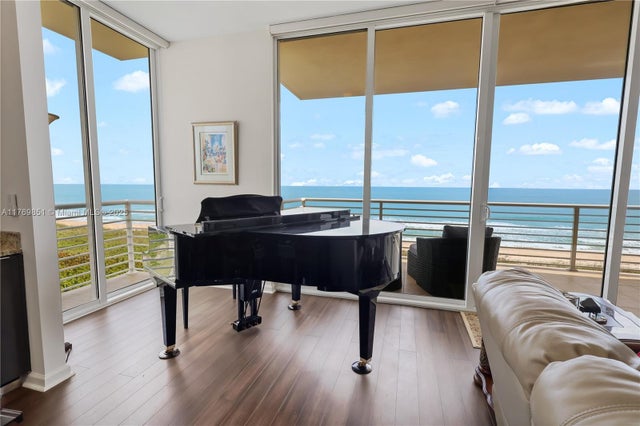 3 of 37 - 4802 N Highway A1a Ph D, Fort Pierce, FL