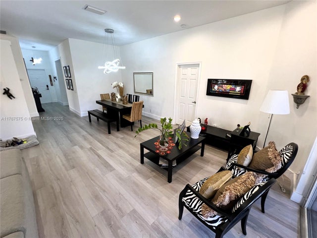4 of 32 - 1107 Fairfield Meadows Dr, Weston, FL