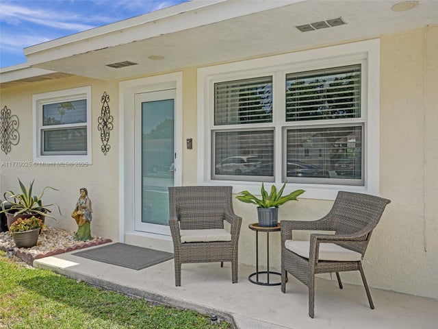 5 of 25 - 7140 Mcclellan St, Hollywood, FL