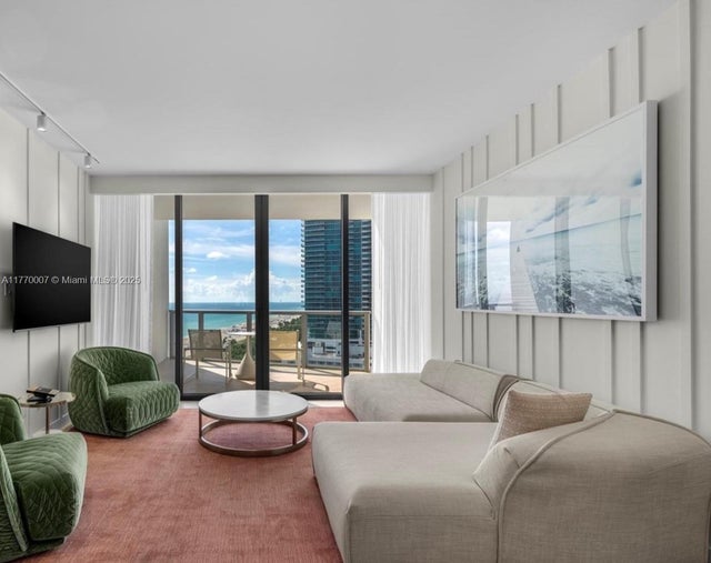 2 of 31 - 2201 Collins Ave 1604, Miami Beach, FL