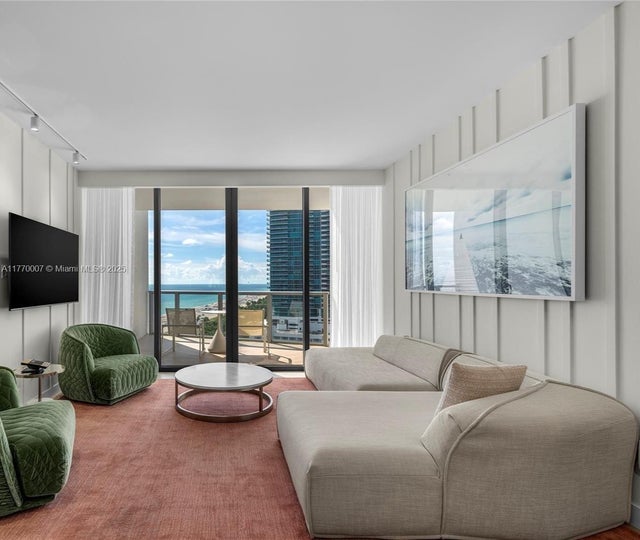4 of 31 - 2201 Collins Ave 1604, Miami Beach, FL