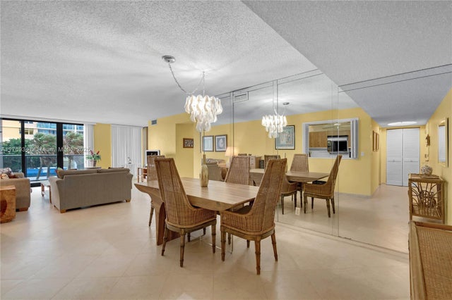 5 of 22 - 2301 S Ocean Dr 207, Hollywood, FL