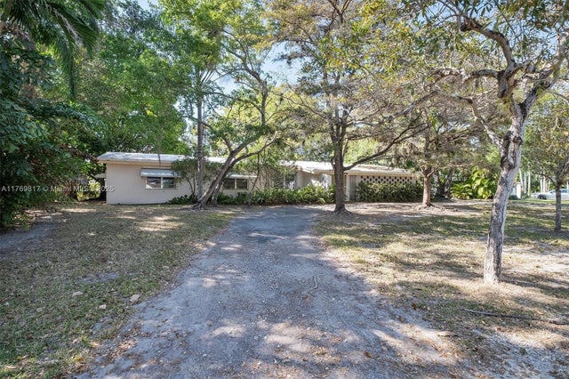 2 of 11 - 11600 Sw 69th Ct, Pinecrest, FL
