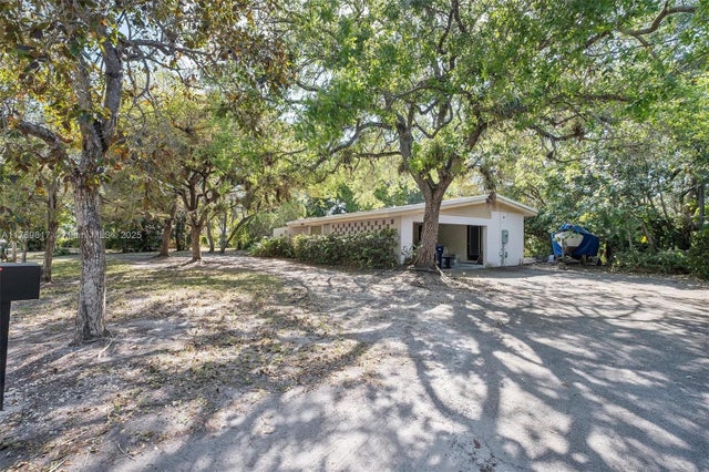 3 of 11 - 11600 Sw 69th Ct, Pinecrest, FL