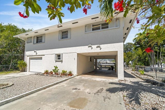 3 of 47 - 29051 Magnolia Ln, Big Pine, FL
