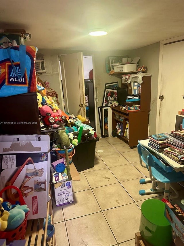 4 of 16 - 1739 Nw 113th Ter, Miami, FL