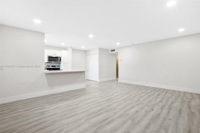 2 of 21 - 910 South Dr D, Delray Beach, FL