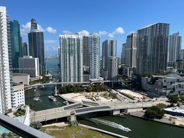 3 of 38 - 90 Sw 3rd St 3610, Miami, FL