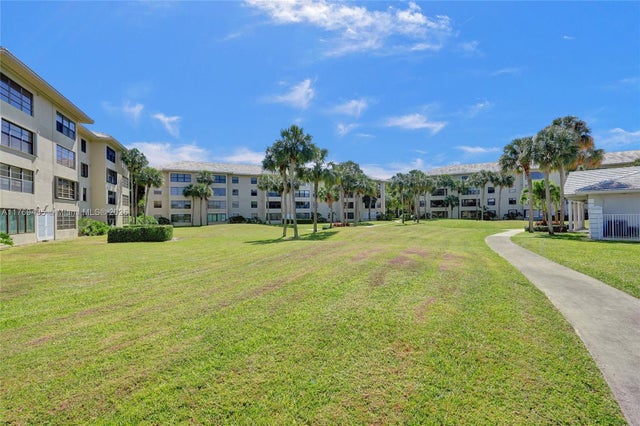 4 of 39 - 3515 Village Blvd 105, West Palm Beach, FL